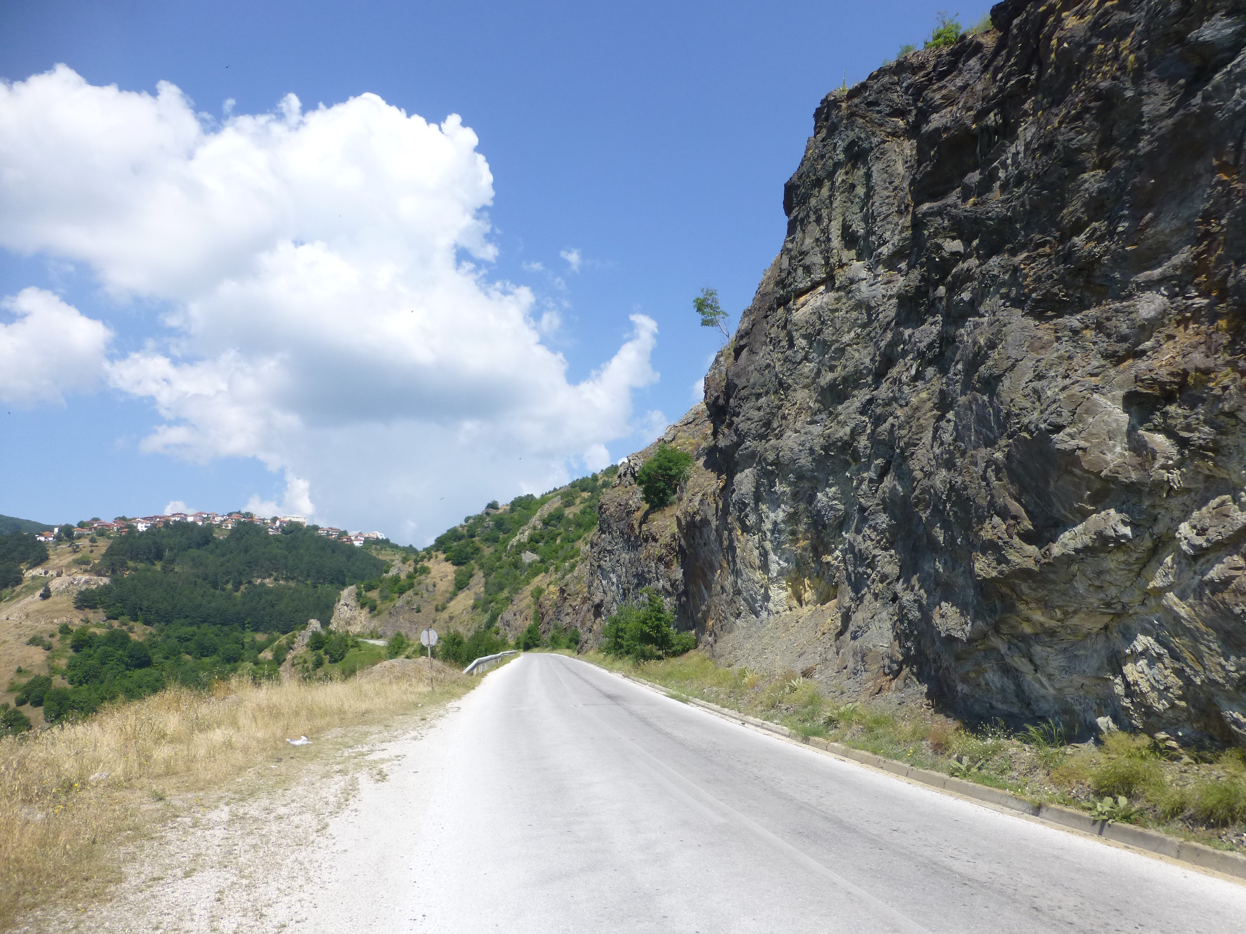 Road to Krushevo